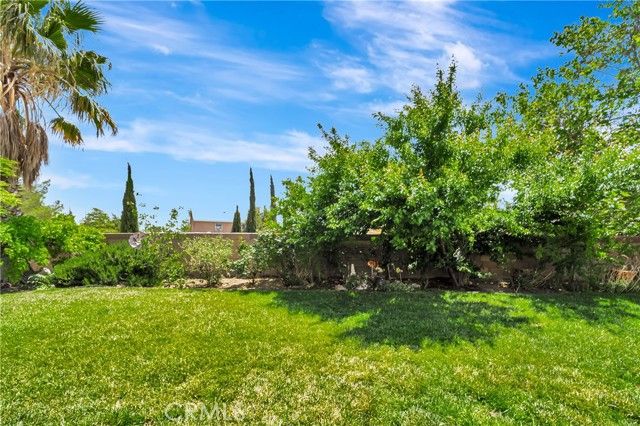 39884 Golfers Drive, Palmdale, CA 93551