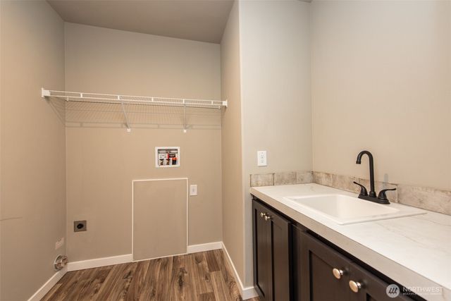 211 S Barr Road, Port Angeles, WA 98362