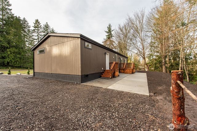 211 S Barr Road, Port Angeles, WA 98362