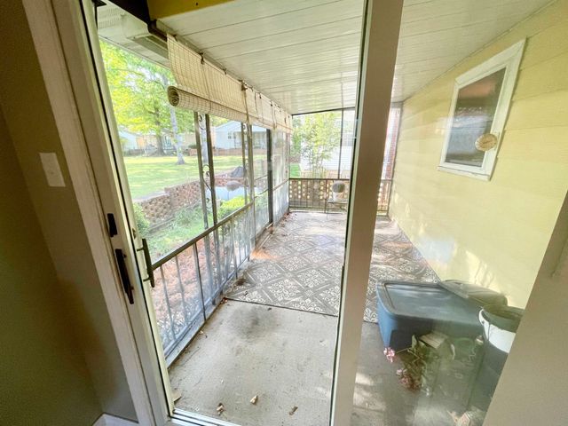 207 Parliament Drive, Horseshoe Bend, AR 72512