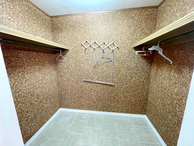207 Parliament Drive, Horseshoe Bend, AR 72512