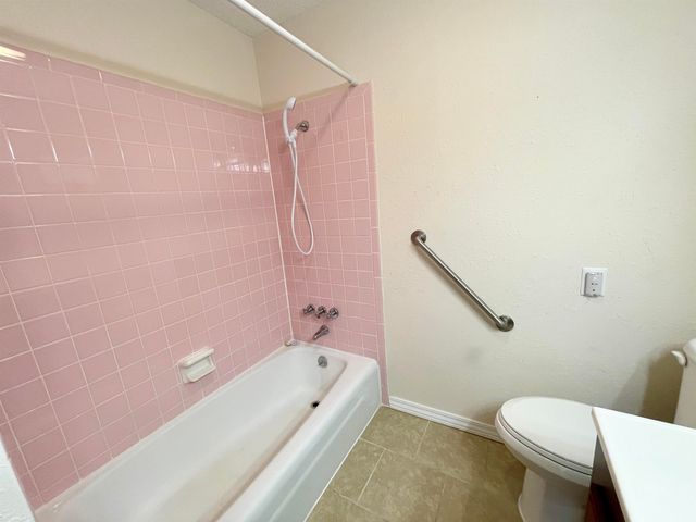 207 Parliament Drive, Horseshoe Bend, AR 72512