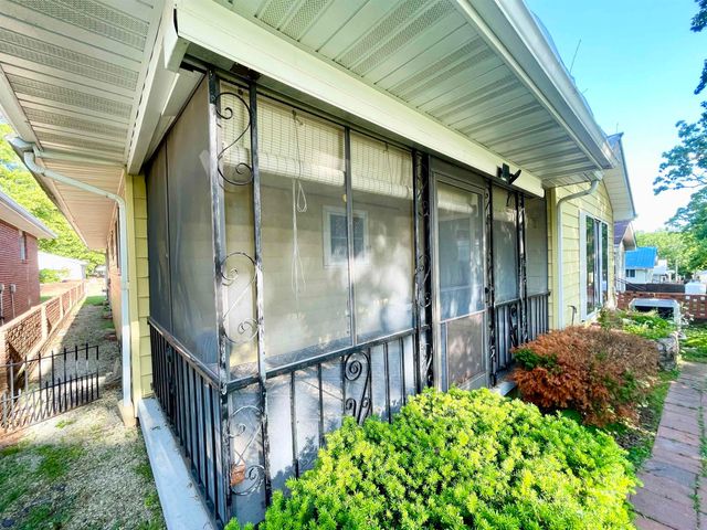 207 Parliament Drive, Horseshoe Bend, AR 72512