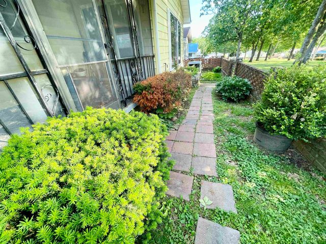 207 Parliament Drive, Horseshoe Bend, AR 72512