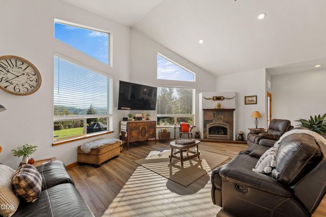 850 Riverbanks Road, Grants Pass, OR 97527