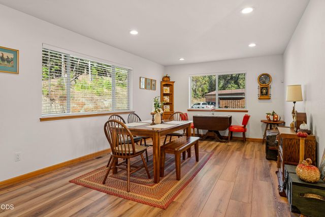 850 Riverbanks Road, Grants Pass, OR 97527