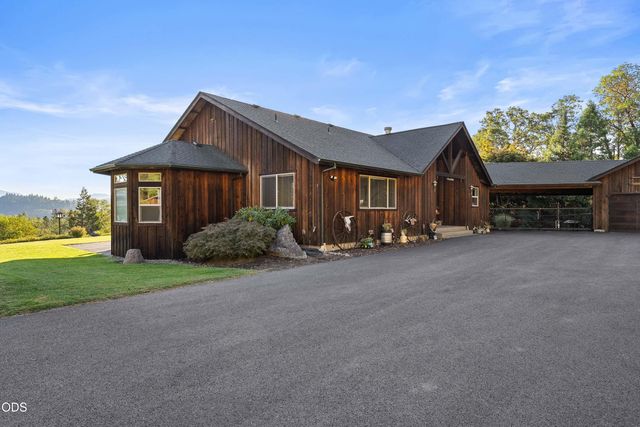 850 Riverbanks Road, Grants Pass, OR 97527