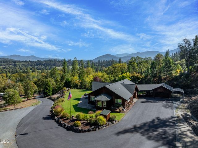 850 Riverbanks Road, Grants Pass, OR 97527
