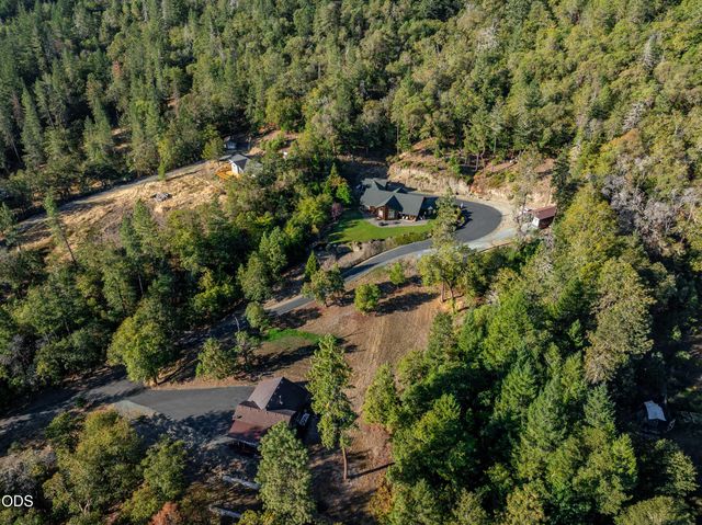 850 Riverbanks Road, Grants Pass, OR 97527