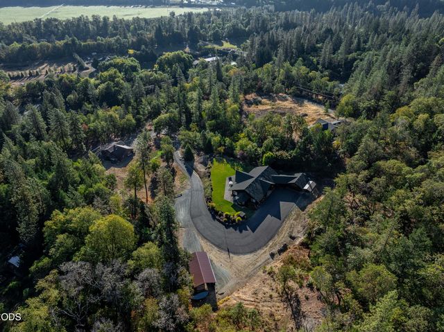 850 Riverbanks Road, Grants Pass, OR 97527