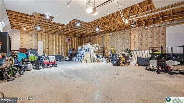 322 SCENIC DR, Blakeslee, PA 18610