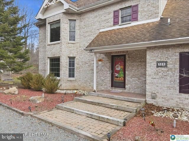 322 SCENIC DR, Blakeslee, PA 18610