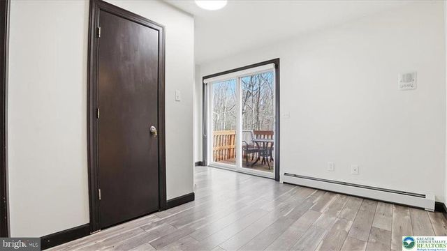 322 SCENIC DR, Blakeslee, PA 18610