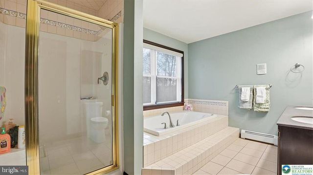 322 SCENIC DR, Blakeslee, PA 18610