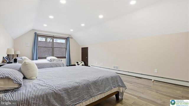 322 SCENIC DR, Blakeslee, PA 18610