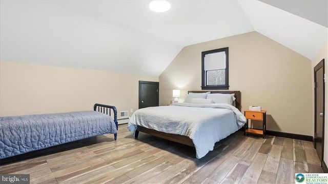 322 SCENIC DR, Blakeslee, PA 18610