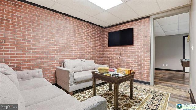 322 SCENIC DR, Blakeslee, PA 18610