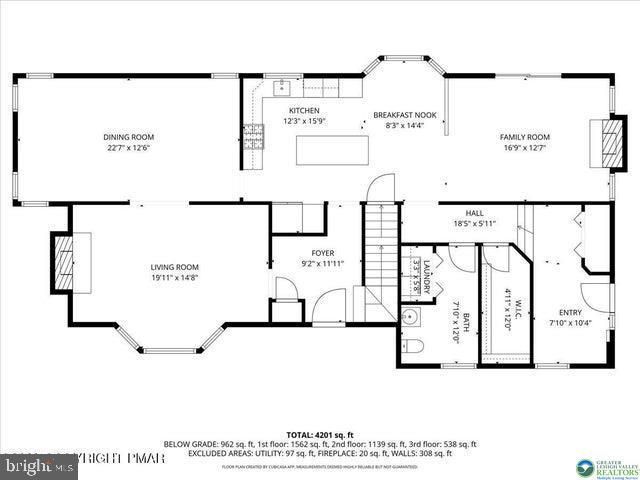322 SCENIC DR, Blakeslee, PA 18610