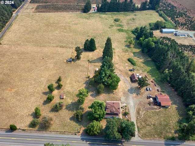 22876 S HIGHWAY 213, Oregon City, OR 97045