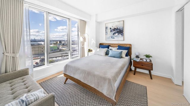 33-71 Prince Street 10D, Flushing, NY 11354