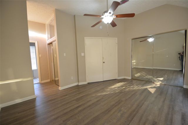 1902 Whitebriar Drive, Deer Park, TX 77536