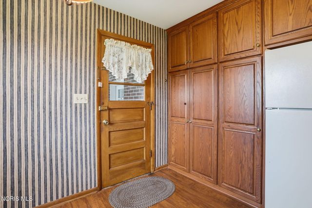 630 Winterhaven Drive, Findlay, OH 45840