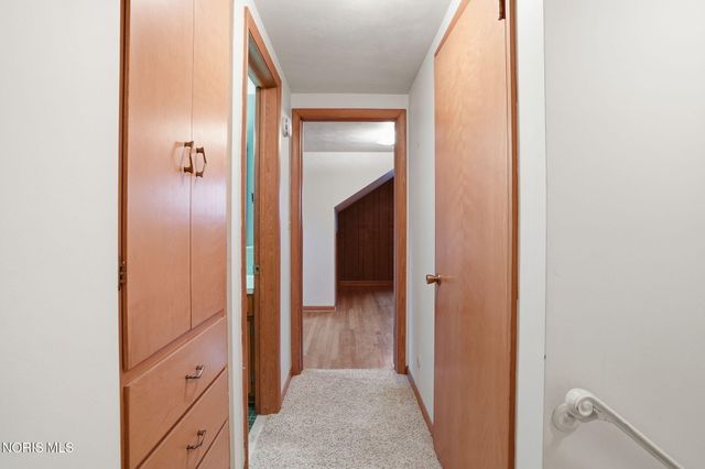 630 Winterhaven Drive, Findlay, OH 45840