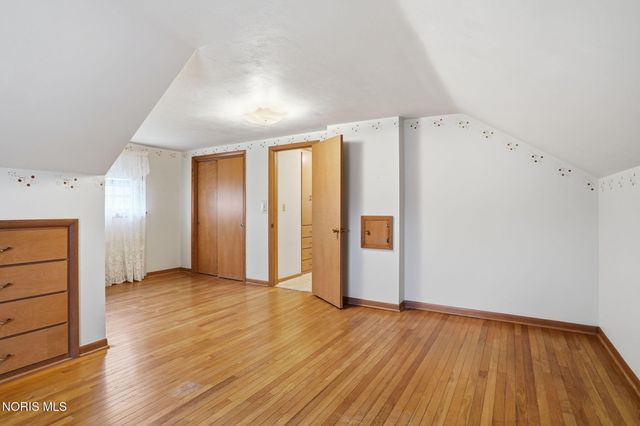 630 Winterhaven Drive, Findlay, OH 45840