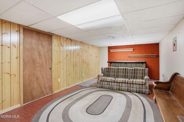 630 Winterhaven Drive, Findlay, OH 45840