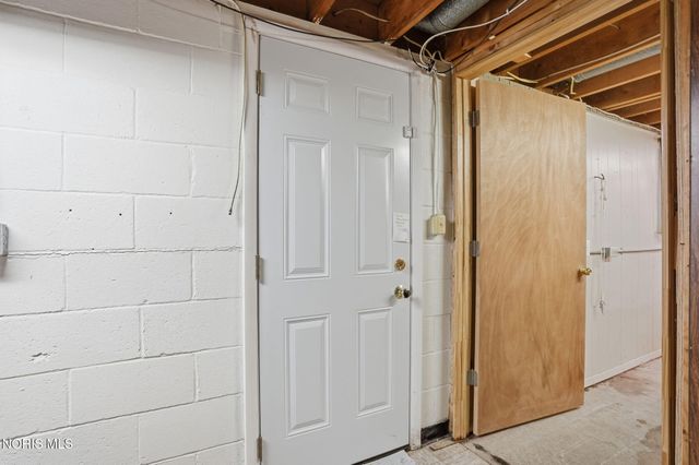 630 Winterhaven Drive, Findlay, OH 45840