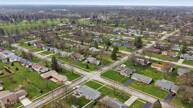 630 Winterhaven Drive, Findlay, OH 45840