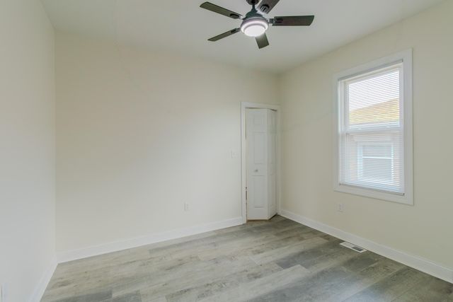 3678 Jackson Street, Gary, IN 46408