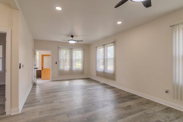 3678 Jackson Street, Gary, IN 46408