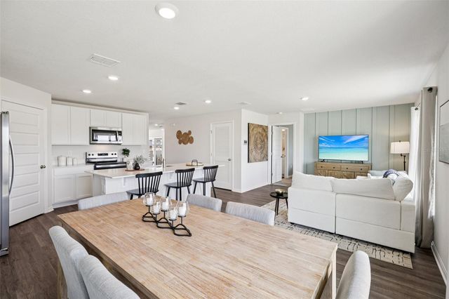 734 GREENWAY BOULEVARD, Lake Wales, FL 33859