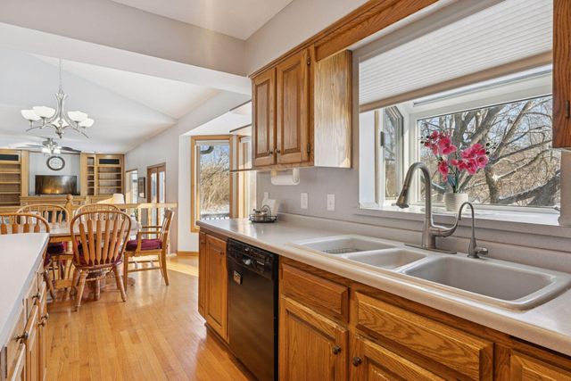 13741 Eidelweiss Street NW, Andover, MN 55304