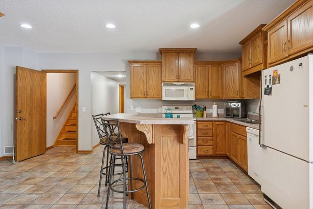 13741 Eidelweiss Street NW, Andover, MN 55304