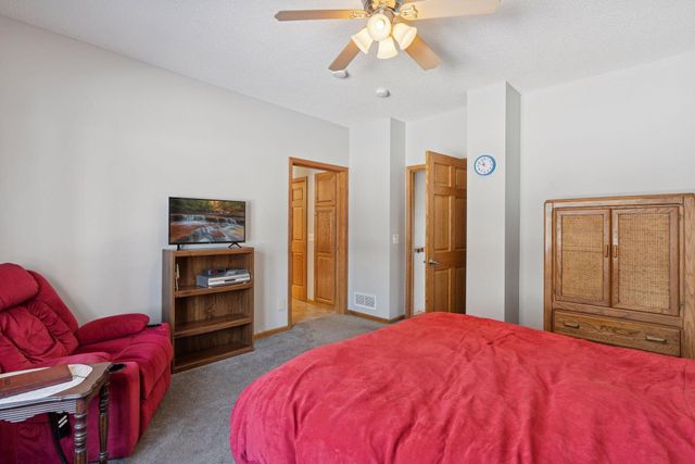 13741 Eidelweiss Street NW, Andover, MN 55304