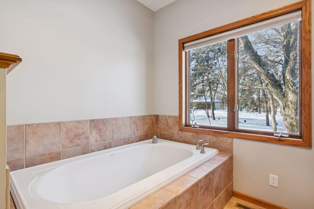 13741 Eidelweiss Street NW, Andover, MN 55304