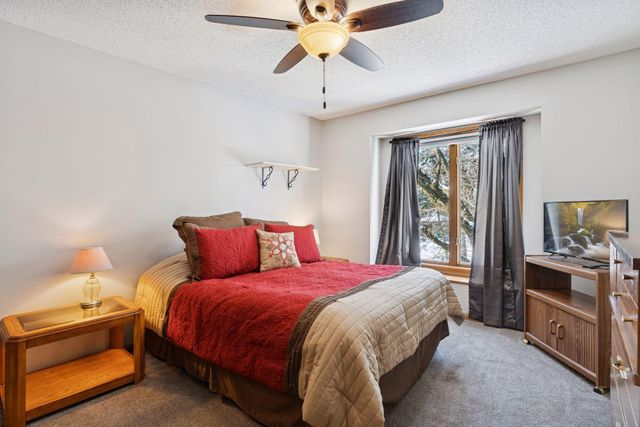 13741 Eidelweiss Street NW, Andover, MN 55304