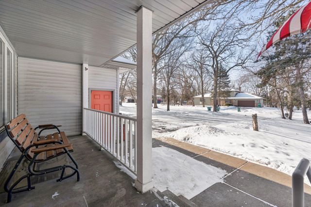 13741 Eidelweiss Street NW, Andover, MN 55304