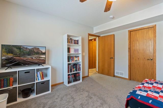 13741 Eidelweiss Street NW, Andover, MN 55304