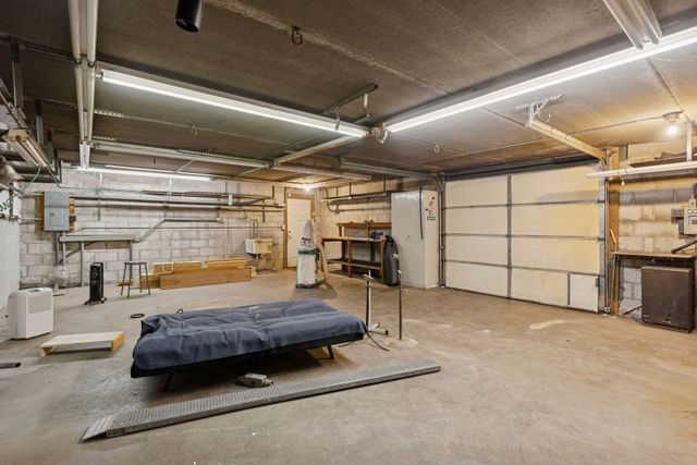 13741 Eidelweiss Street NW, Andover, MN 55304