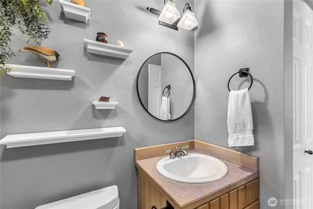 17558 River Road, Leavenworth, WA 98826