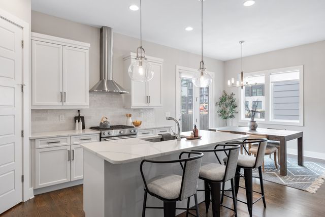 1002A Southside Ave, Nashville, TN 37203