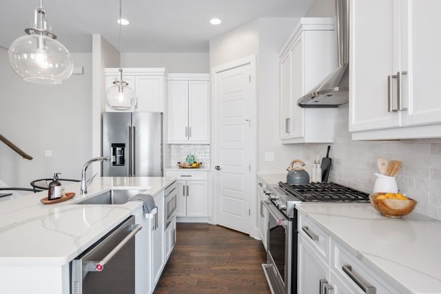 1002A Southside Ave, Nashville, TN 37203