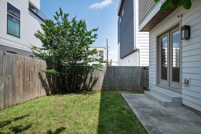 1002A Southside Ave, Nashville, TN 37203