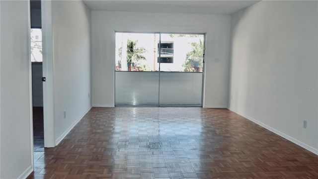 4606 W GRAY STREET 206, Tampa, FL 33609