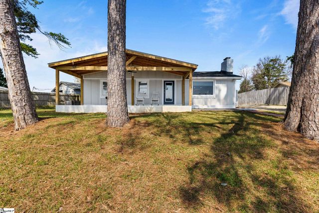 414 Shrine Club Road, Greenwood, SC 29649