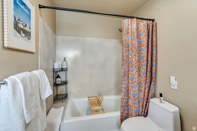 11056 N MANOR DR, Highland, UT 84003