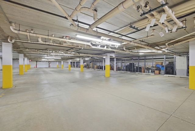 875 E 22nd Street 410, Lombard, IL 60148